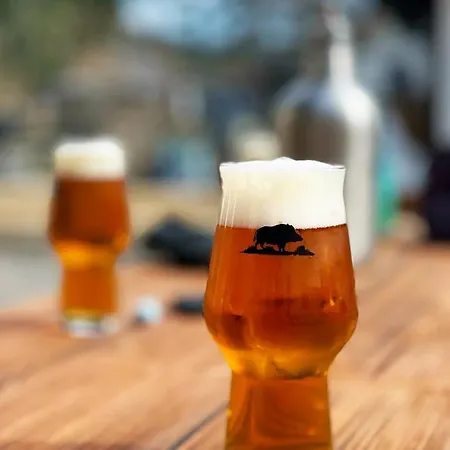 Wamperling - Erlebnisbrauerei Mit Wildem Wirtshaus Und Gæstehus *