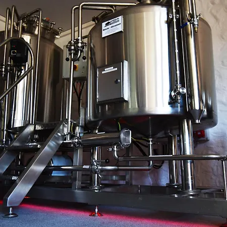 Gæstehus Wamperling - Erlebnisbrauerei Mit Wildem Wirtshaus Und